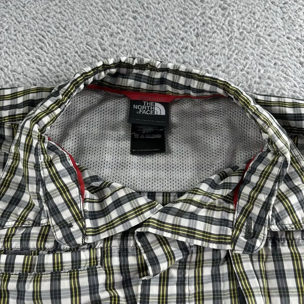 The North Face Shirt Men Medium Plaid Button Up Lightweight Fishing Camping Gorp